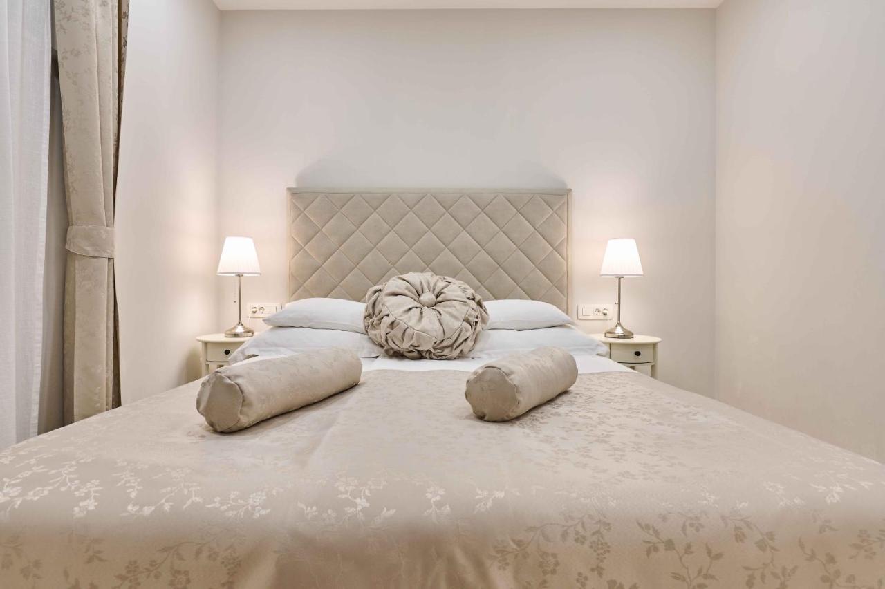 Best Location Rooms Split Quarto foto